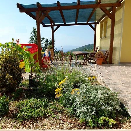 מטולי Apartments Jakov מראה חיצוני תמונה