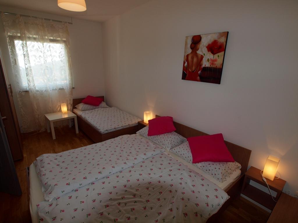 מטולי Apartments Jakov מראה חיצוני תמונה