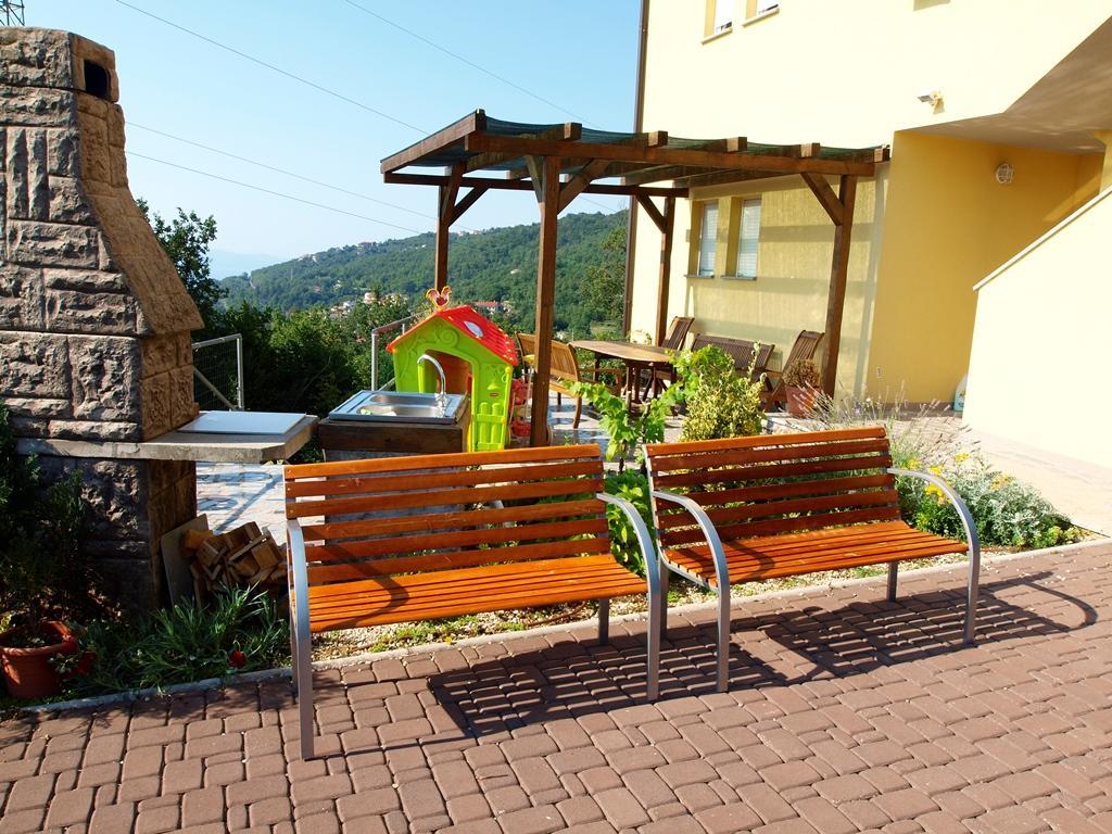 מטולי Apartments Jakov מראה חיצוני תמונה