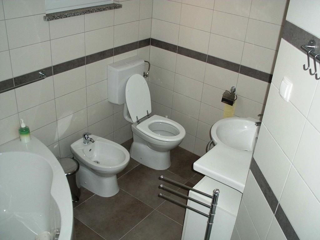 מטולי Apartments Jakov מראה חיצוני תמונה